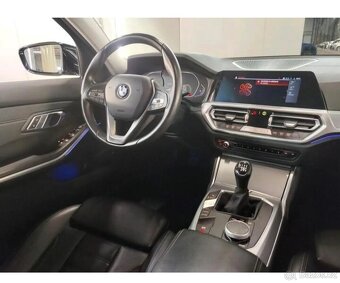 318d 15oPS LED Kůže 2PDC ACC Nav 3Klim AL 11/20 - 9