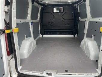 Ford Transit Custom, 2,0 TDCI L1H1, TAŽNÉ, DPH - 9