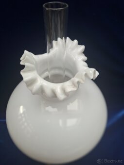 Petrolejová lampa z majoliky - 9