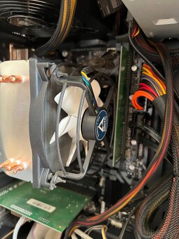 Počítač Core i3-8100,viz popis - 9