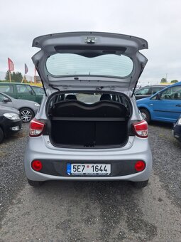 Hyundai i10 1.0i 48Kw CZ - 9