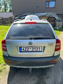 Škoda octavia scout - 9