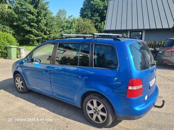 Prodám Volkswagen Touran 7 mist - 9