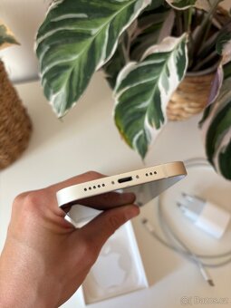 iPhone 13 bílý - 9