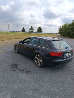 Audi A4 B8 105 kW S-Line - 9