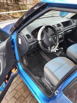 Škoda Roomster 1.2 HTP 51KW - 9