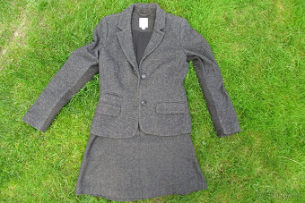 Sukně H&M, sako s.Oliver - 9