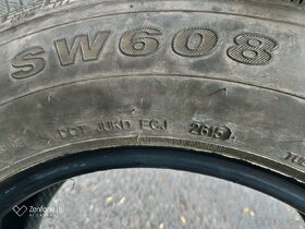 4x zimní pneu 215/65 R16 98H min. 5mm - 9