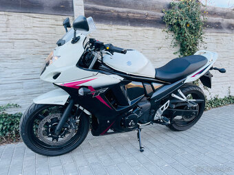 Suzuki GSX 650 F r.v. 2011 - 9