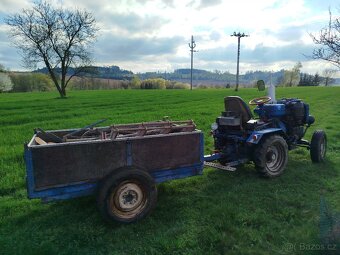 Malotraktor s příslušenstvím - 9