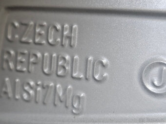 ALU letní kola Rotare orig Škoda 5x112 Octavia IV R17 5E3 - 9