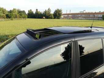 Renault Grand Modus 1.5 dci 76 kw FAP Dynamique Lux Panorama - 9
