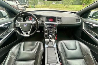VOLVO V60 2.0D3 R-DESIGN-5VÁLCE-AUTOMAT-KUŽE-NAVI-COCKPIT - 9