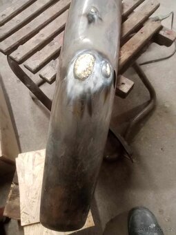 Přední nárazník vč. slz Tatra 603-3 - 9