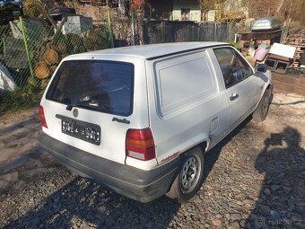 VW polo lkw - dvoumístný - 9
