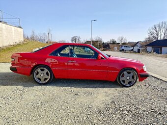 Mercedes W124 E300C - 9