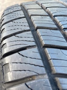 Mercedes V-klasse Vito Viano zimní alu 215/60R17C - 9