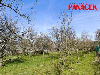 Prodej zahrady ve Zlíně Malenovicích, CP 461 m2. - 9
