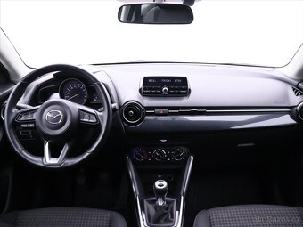 Mazda 2 1,5 SkyactivG Challenge CZ (2019) - 9