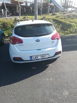 Kia Ceed 1.6 crdi - 9