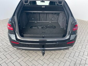 BMW Řada 5 G31 LCI 530d xDrive ČR M-Packet DPH - 9