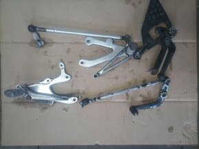 Yamaha r6 - 9
