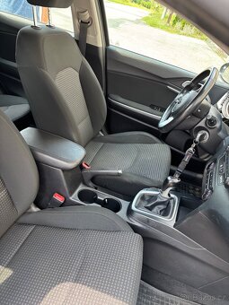 Kia ceed 1,4 CVVT - top stav - 9