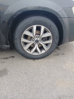 Prodám dodge avenger - 9