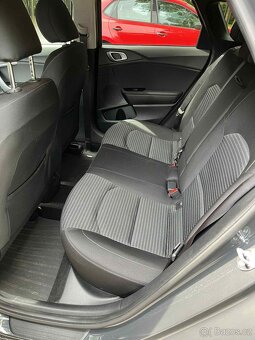 Kia Ceed SW TOP 1.5 T-GDI GPF R.v. 2025 - 9