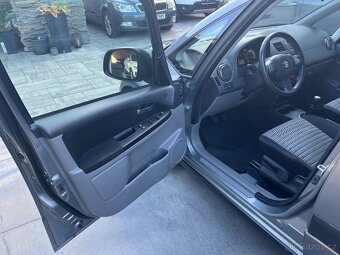 SUZUKI SX4 1.6i 88KW 4x4 1.MAJITEL 103000KM LETNÍ+ZIMNÍ ALU - 9