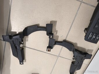 Díly E46 330ci Coupé Cabrio po face - 9