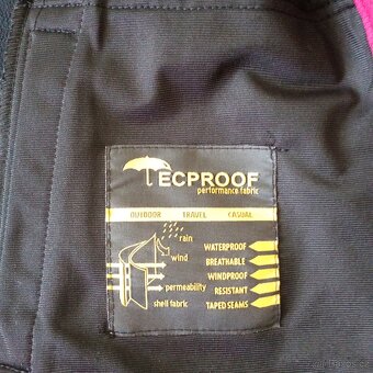 Pár věcí na prodej - 9