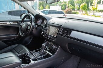 Volkswagen Touareg 2 3.0 V6 TDI 240k 4Motion - 9