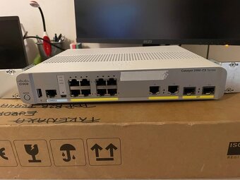 💻 Cisco Switch Catalyst 3560-CX – 8 portů (Repasovaný) - 9
