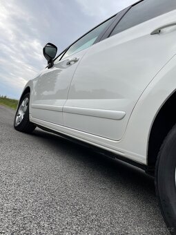Peugeot 5008 - 1.6HDi 2013 - první majitel - 9