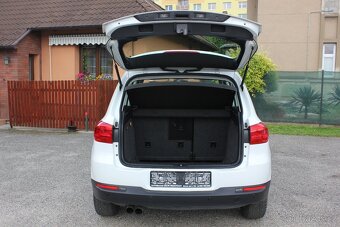 Volkswagen Tiguan 2.0 TDI, manuál, SERVIS - 9