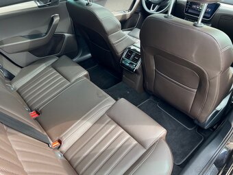 Škoda Superb kombi 2.0 TDi L&K 4x4 130tkm max. výbava - 9