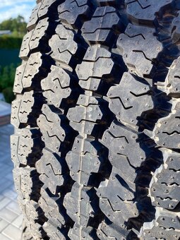 255/60/20 AT Offroad pneu - 9