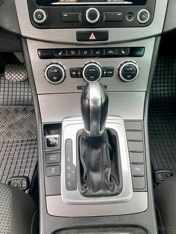 Volkswagen Passat Variant, 1.8 TSI, 118 kW, DSG, NAVIGACE - 9
