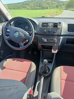 Škoda Fabia 2 1.2htp 44kw 68500km - 9
