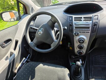 Toyota Yaris - 9
