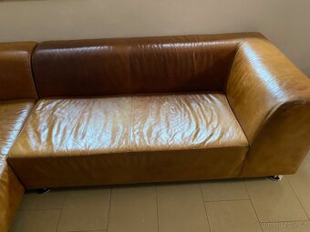 Prodám rohovou koženou sedací soupravu 235 x 270 cm - 9