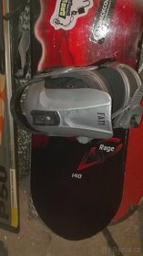 prodám snowboard s vázáním , možno i s botami mám 3ks levně - 9