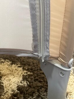 Cestovní postýlka - 9