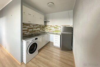 pronájem 2+kk (36 m²), ul. Hráského, Praha - Chodov,panel - 9