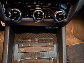Octavia RS 2.0 TSI 169kw TOP výbava - 9