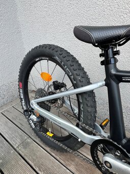 Woom Off 4 (20”) dětské horské kolo - 9