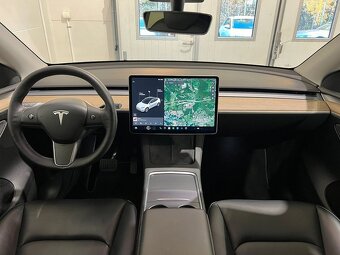 AKCE - Tesla Model Y Long Range AWD rok 2021 - 9