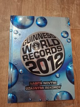 Guinnessovy knihy rekordů 2000, 2006 - 2020 a 2022 - 9