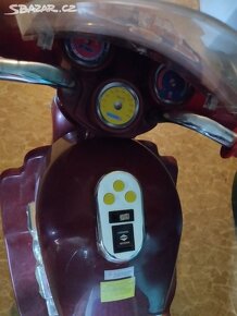 Dětská motorka REBEL 2 motory na baterii - 9